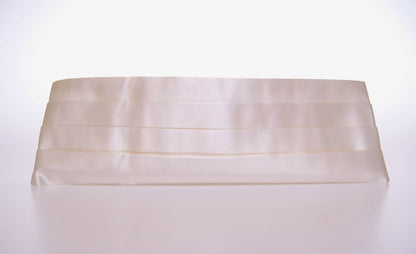 Dolce & Gabbana Elegant White Silk Cummerbund